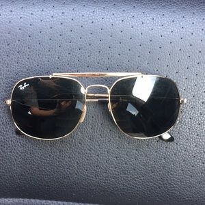 Ray Bans “the colonial” AUTHENTIC